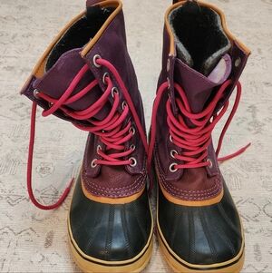 Stylish Women's Purple and Black Boots